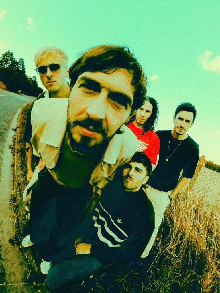 Moskito – Get Your Divvy Ears Around This!!