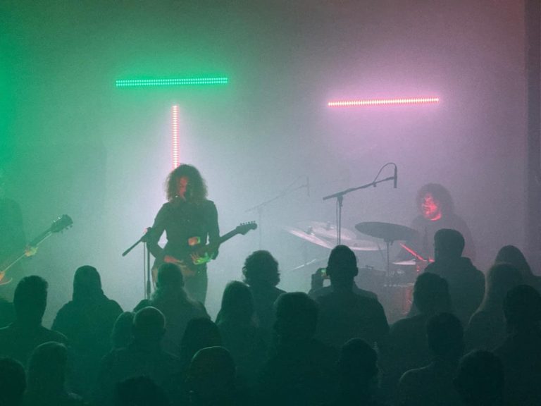 Oli Brown and The Dead Collective – Live – Classic Grand – Shock City Productions