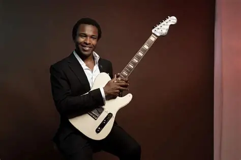 Solomon Hicks – Further On Up The Road – Single Review – mascotlabelgroup