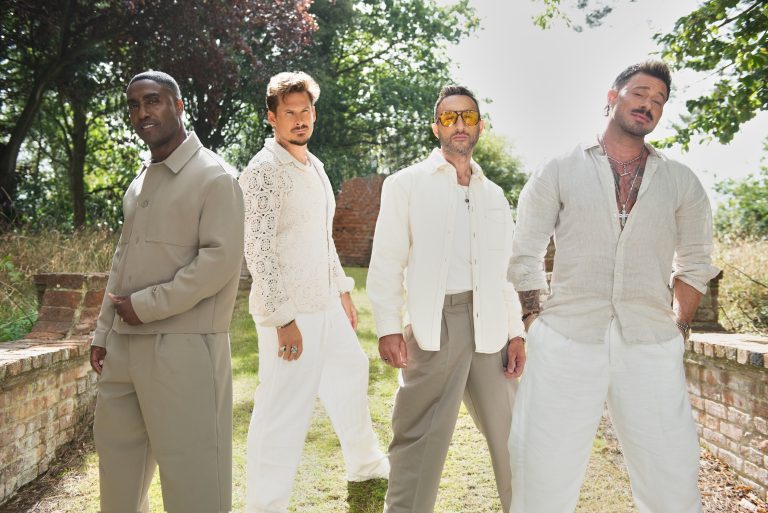 BLUE SHARE THE NEW SINGLE ‘WASTE MY LOVE’ FROM THE NEW ALBUM ‘REFLECTIONS’ OUT JANUARY 9TH