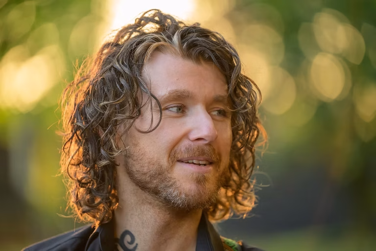 DOM MARTIN TO LIGHT UP ALFOLD ROCK & BLUES FESTIVAL 2026