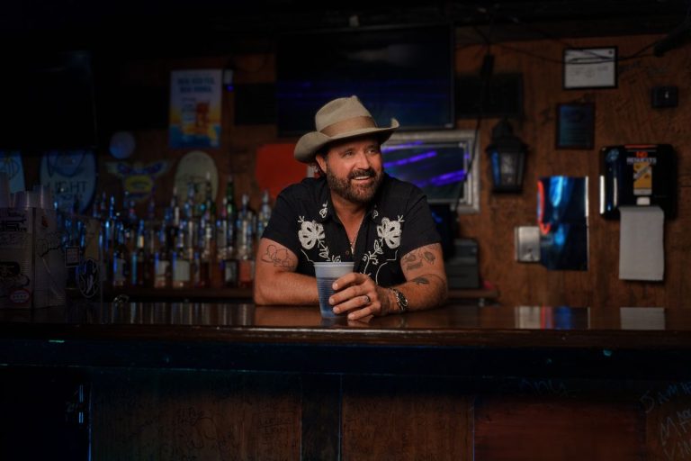 Randy Houser – “Back In The Bottle” Raise a glass to the nights worth repeating