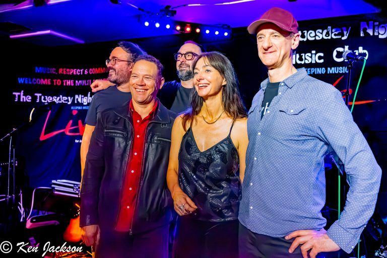Kara Grainger and Band supported by Ray Beadle at the TNMC