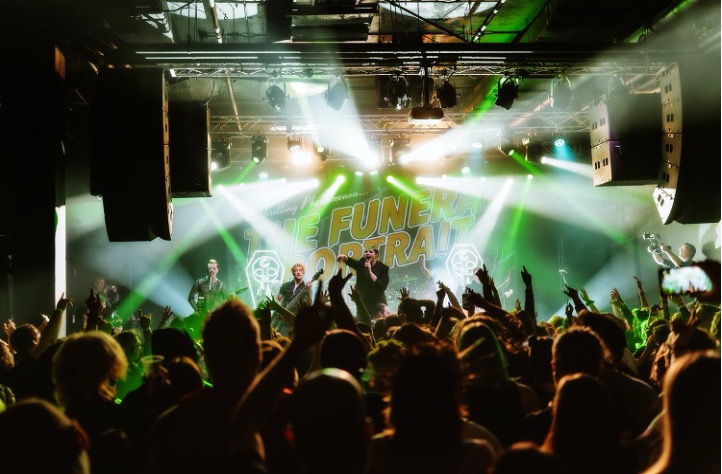 The Funeral Portrait – Announce “Live From Suffocate City” Out On 16th January 2026