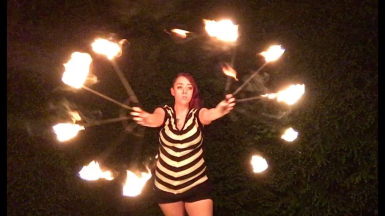 Lucia Cifarelli – Girls Like Me – Single Review – redsandpr