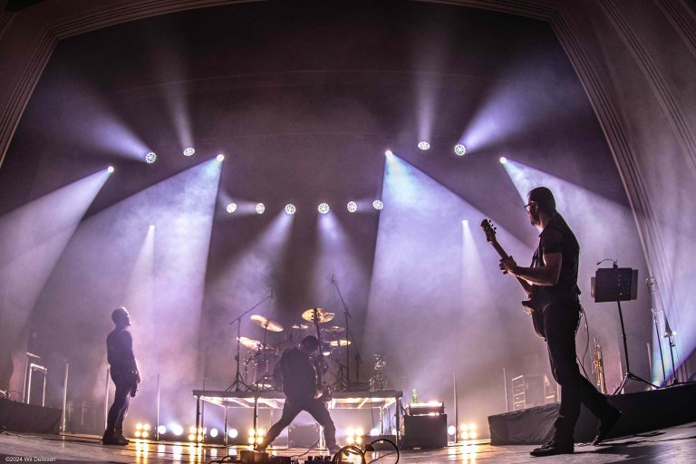 Album Review: Live at Lichtburg – Long Distance Calling