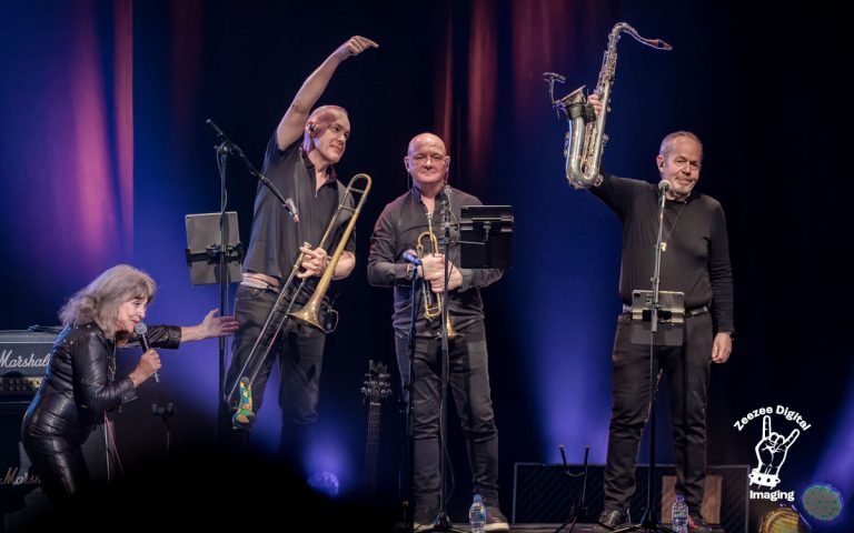 Suzi Quatro Turns Back Time in a Triumphant Glasgow Showcase