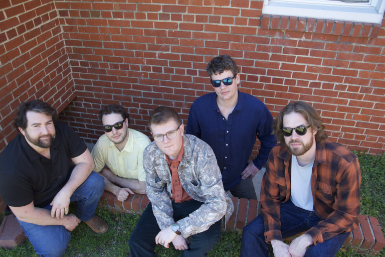 Matt Jones and The Bobs – Chilled and Laidback