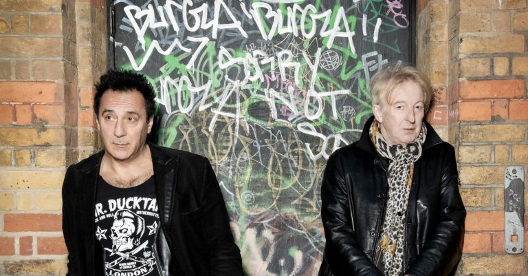 One Thousand Motels – 2% Out of Sync (Vinyl Release Review)