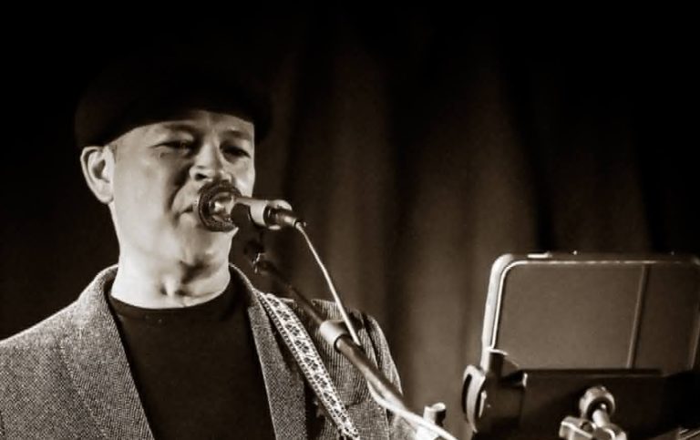 Ray Beadle Turns The Oast House Into A Little Slice Of The Blues