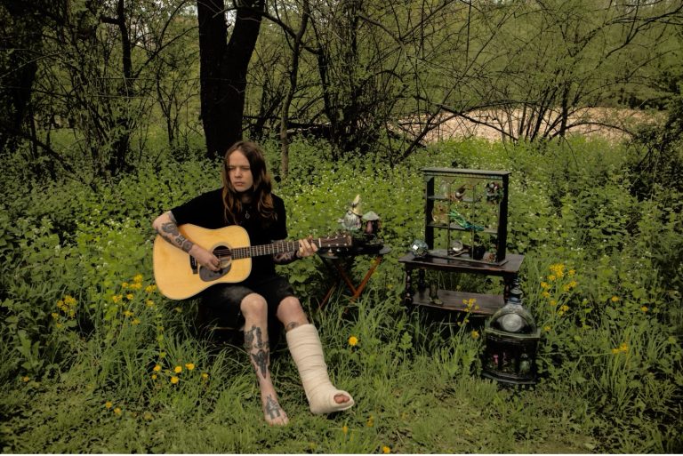 BILLY STRINGS SHARES NEW SONG “10,000 MILES FROM A FRIEND” TODAY FROM THE NEW ALBUM SO MUCH FOR GOODBYES OUT NEXT FRIDAY