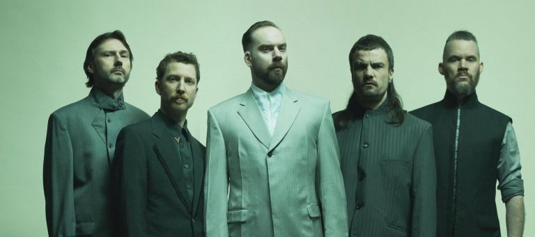 De Staat – DE STAAT: Industrial Rock Meets A Darker State Of Mind