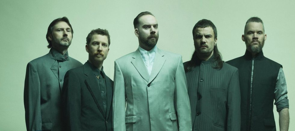 De Staat – DE STAAT: Industrial Rock Meets A Darker State Of Mind