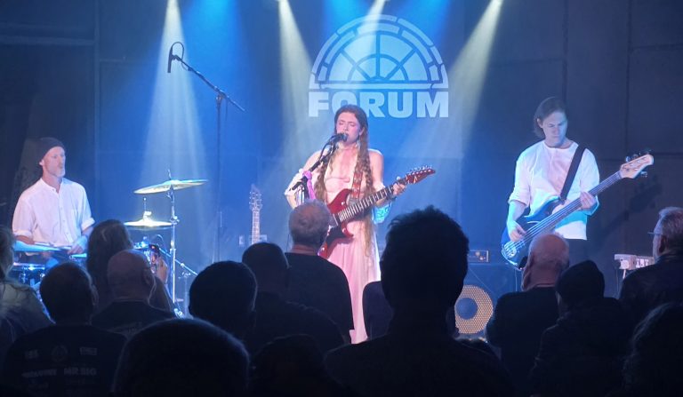 Hannah Wicklund – A Tour de Force