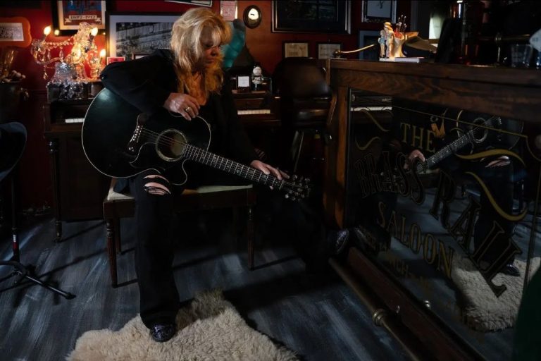 Leanne Binder announces blues-rock album ‘Hellfire & Holy Water,’ shares six-minute title track