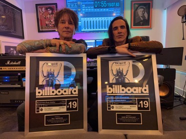 BILLY MORRISON – Presents Sharon Osbourne With Ozzy’s Official Award For The Top 10 Vinyl Hit Single “Gods Of Rock N Roll”