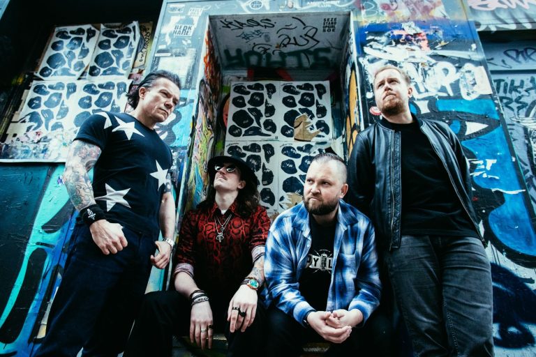 REVENANT – NEW HORIZON CALLING – THE DEBUT ALBUM & UK HEADLINE TOUR