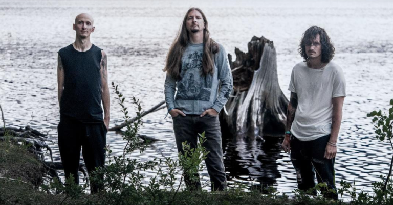 SOLYSTALGIA PREMIERES NEW MUSIC VIDEO FOR “FUNERAL” VIA STONED MEADOW OF DOOM
